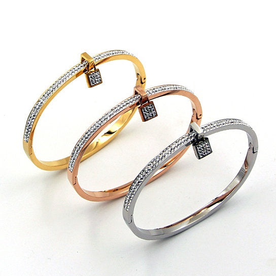 Love Locked Bracelet With A Charm Vista Shops
