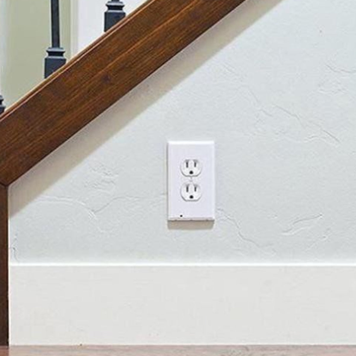 Path Lighter Auto Motion Wall Plate LED Light  2- PACK Vista Shops
