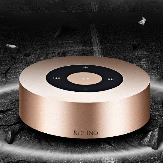 Minimal Metallic Bluetooth Speaker and MP3 Player Vista Shops