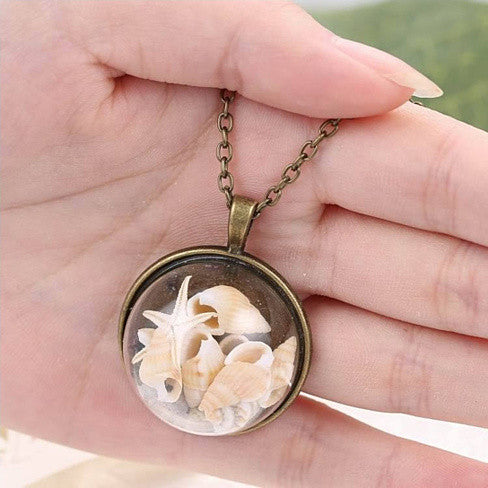 BEACH GIRL Sea Shells In Glass Locket Pendant Necklace Vista Shops