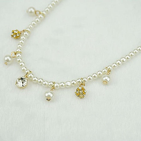 CHARMING PEARLS Privilege Necklace Vista Shops