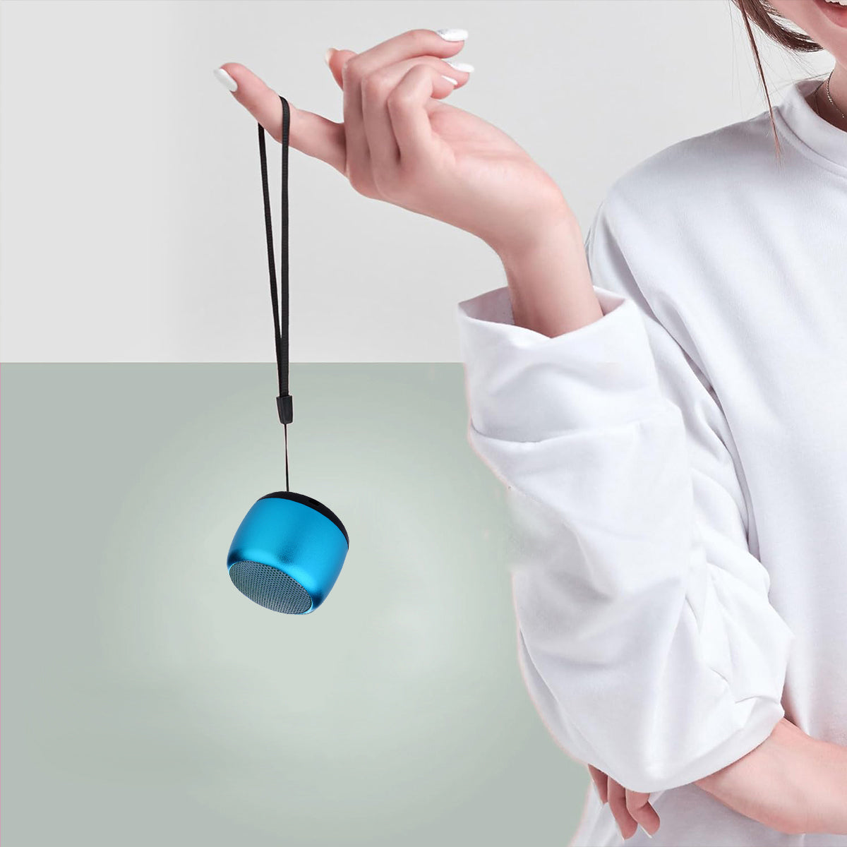 Electra Bluetooth Speakers In Vivid Metallic And Ombre Colors Vista Shops